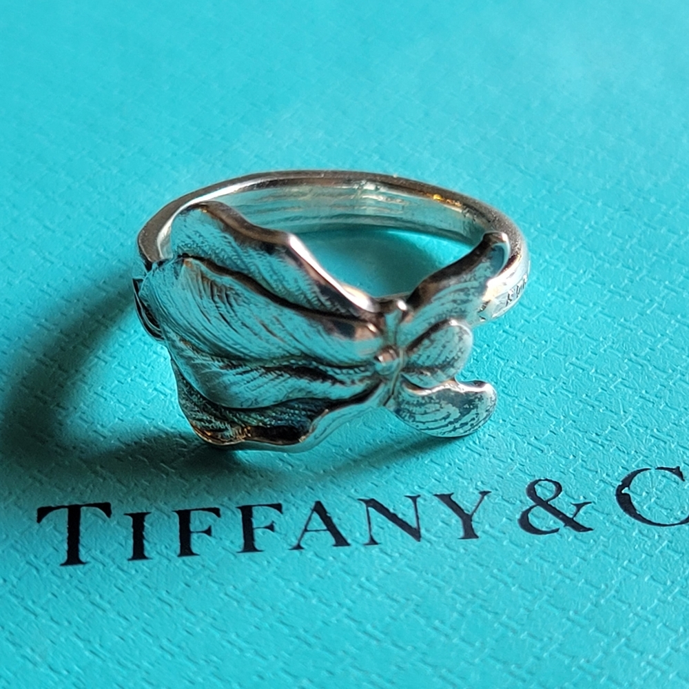 1885 Tiffany & Company IRIS Spoon Ring in Sterling Silver #8 - Picture 6 of 11